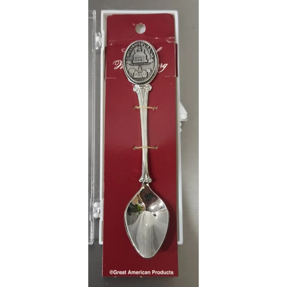 Vintage FORT Colonial‎ Williamsburg Collectible Silver Plated Spoon